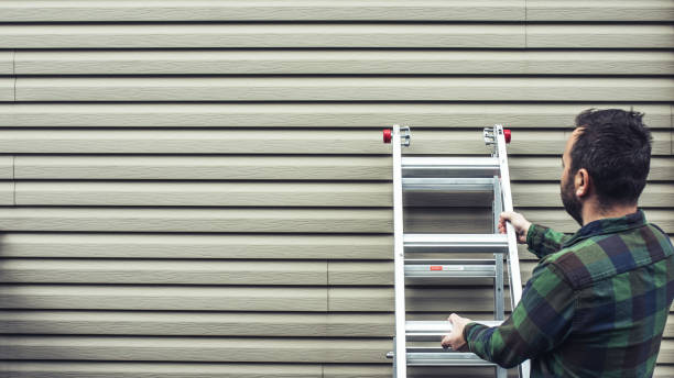 Best Siding Painting and Refinishing  in Woodville, MS